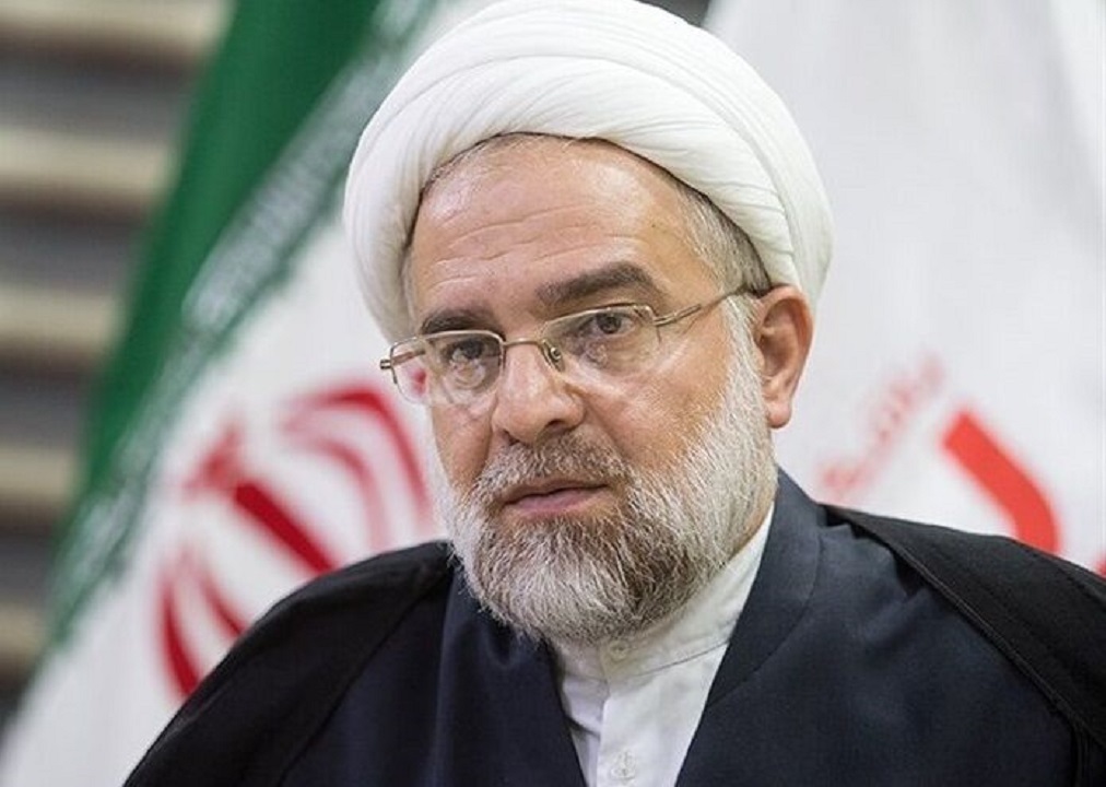 مسئولان جامعه اسلامی باید با تأسی از رسول الله به مردم خدمت کنند