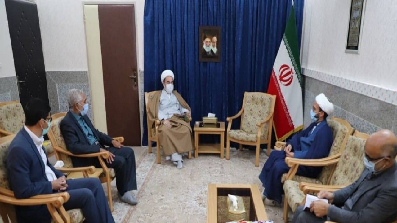 امام جمعه زاهدان: خیران با محوریت مساجد فعالیت کنند
