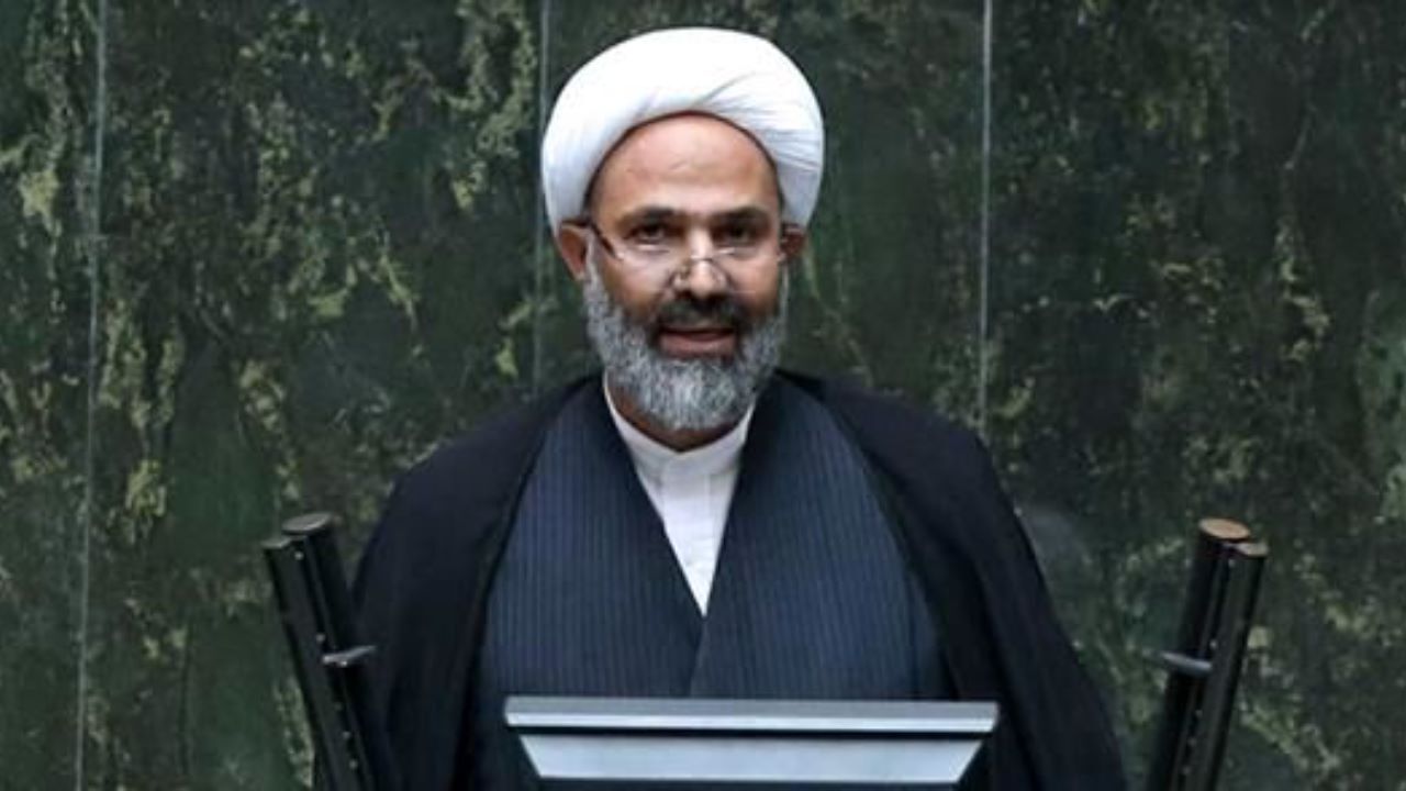 پژمانفر: با مذاکره خارج از قانون مجلس برخورد قضایی شود/ نیکزاد: آمریکایی‌ها در هتل محل مذاکرات حاضر شدند