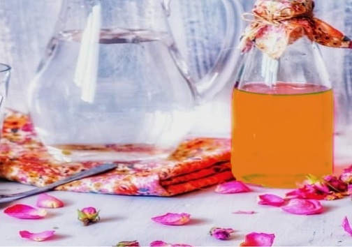 غنچه ی هزار درمان/ وقتی پای گلبرگ های گل محمدی به صنعت سرکه سازی باز می شود