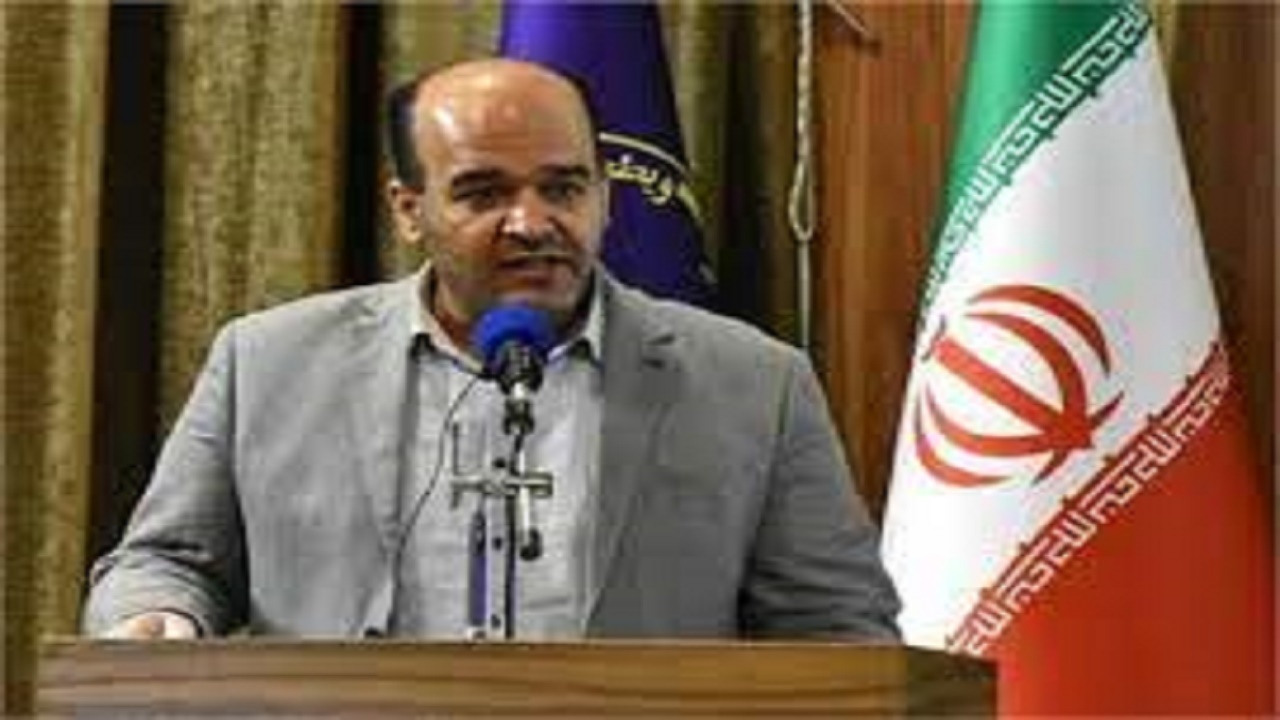 باید راه اصلی عبور و خروج از فقر را شناسایی کنیم