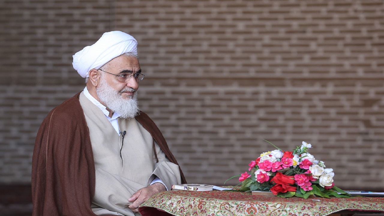 رمضان فرصتی برای نشان دادن جلوه‌های بندگی