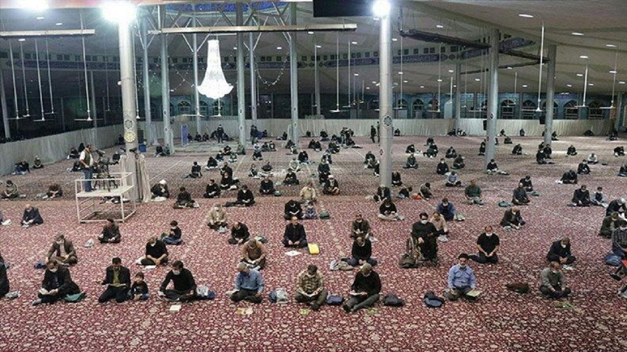 برگزاری مراسم شب‌های قدر در گلزار شهدای کرمانشاه