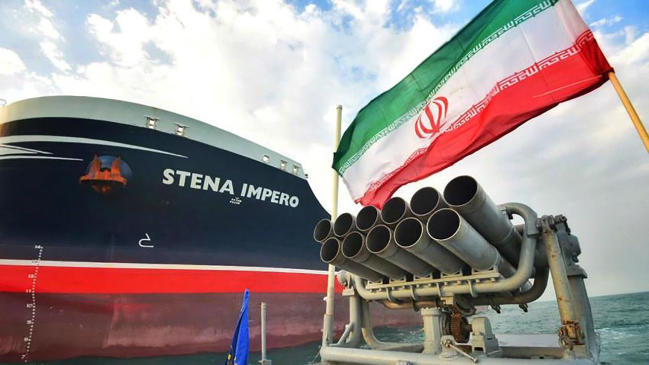 ناگفته‌هایی از توقیف سوپر نفتکش انگلیسی در مستند "میدان خلیج فارس" + فیلم