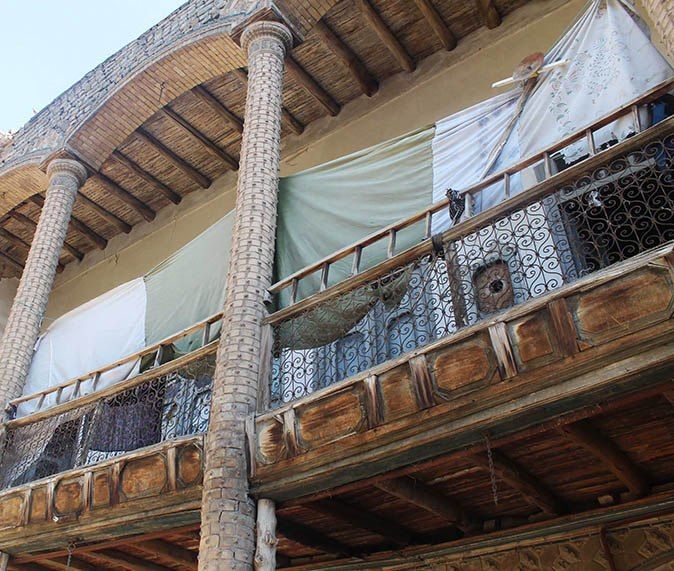 سفری پانصدساله در خانه موسوی پریشانی