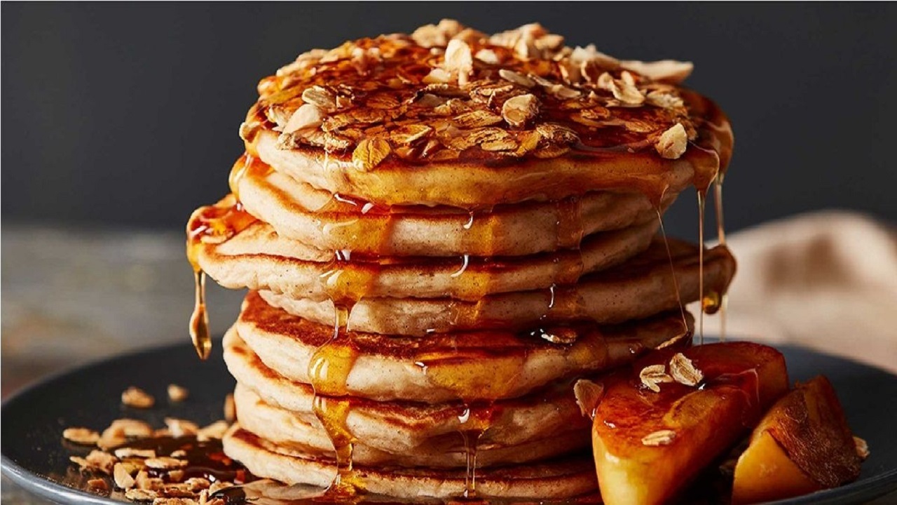 طرز تهیه پنکیک پنیر کشمشی