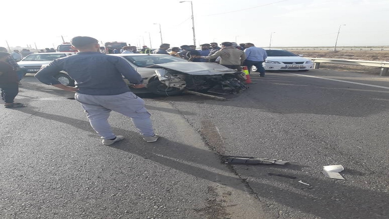 تصادف دو خودرو سمند و پژو در جاده شلمچه