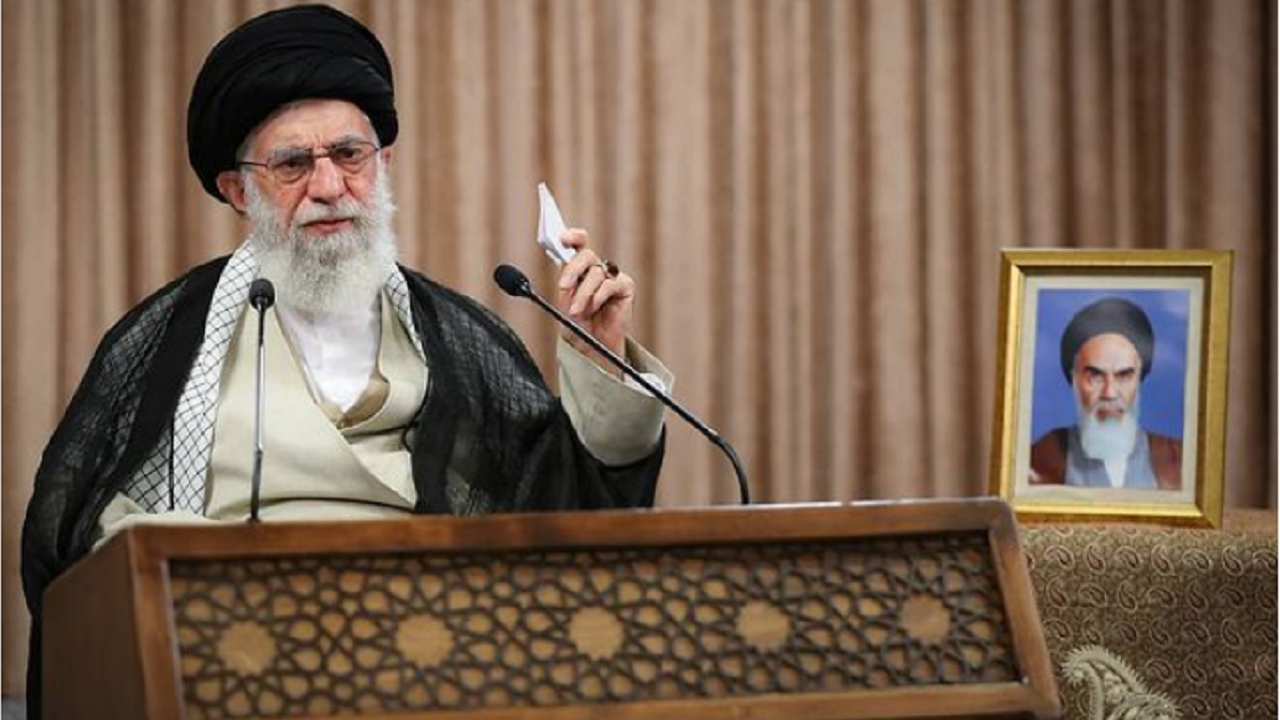 جدیدترین پست صفحه مجازی رهبر انقلاب با هشتگ #خطای_بزرگ