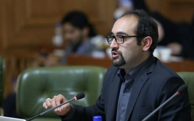 نباید میان پاکبان ایرانی و افغانستانی در تزریق واکسن کرونا تفاوتی وجود داشته باشد