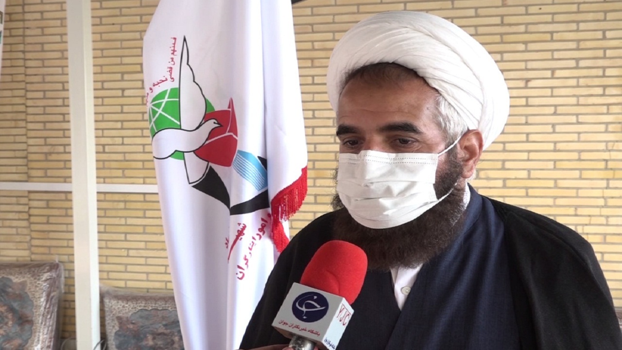 تجلیل از معلمان شاهد و ایثارگر در یزد