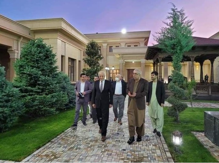 دیدار خلیلزاد با مارشال دوستم در تاشکند