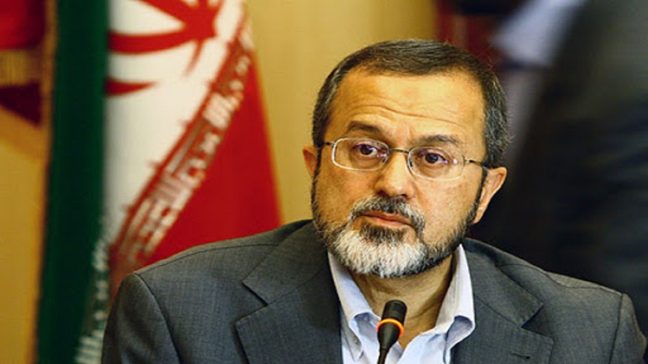 نخبگان زیادی خروج از کشور را به ماندن ترجیح داده‌اند