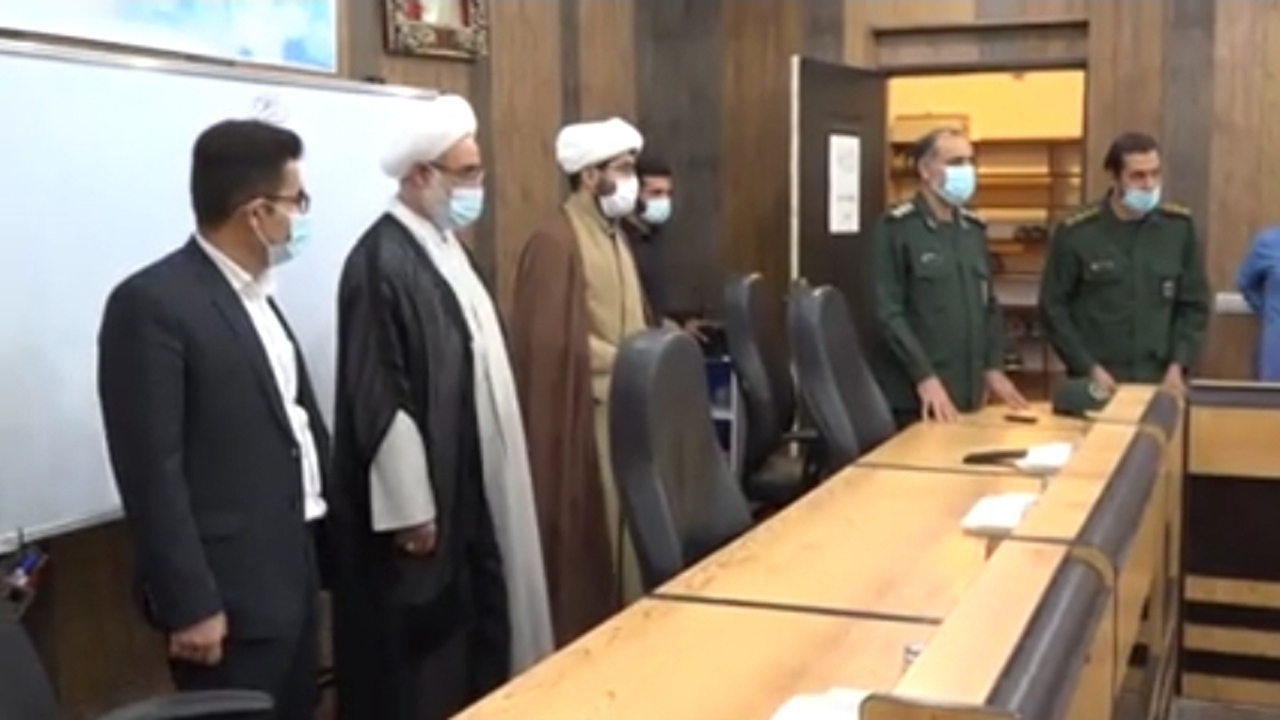 تجلیل از ۱۴ معلم و مدیر نمونه بسیجی در لامرد
