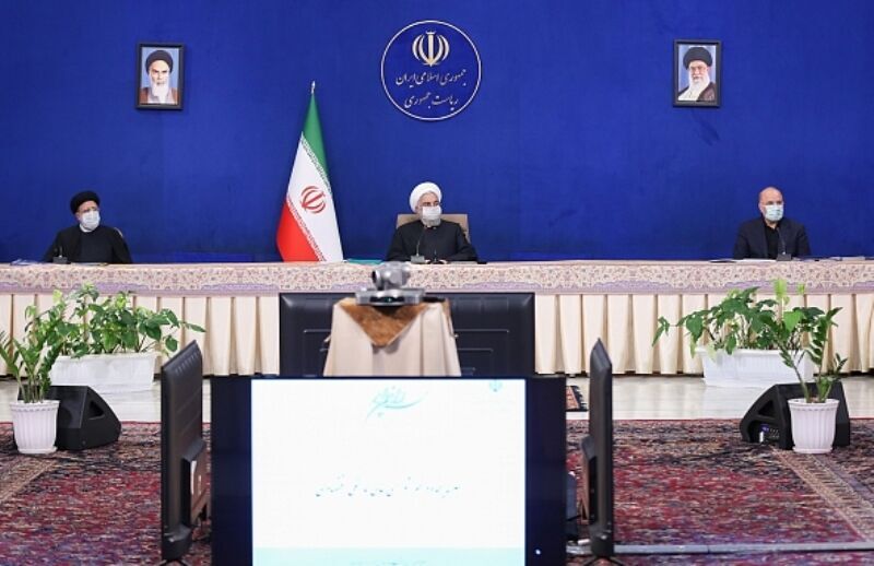 تصمیم سران قوا برای تقویت بازار سرمایه / ضرر خریداران سهام‌های دولتی جبران می‌شود