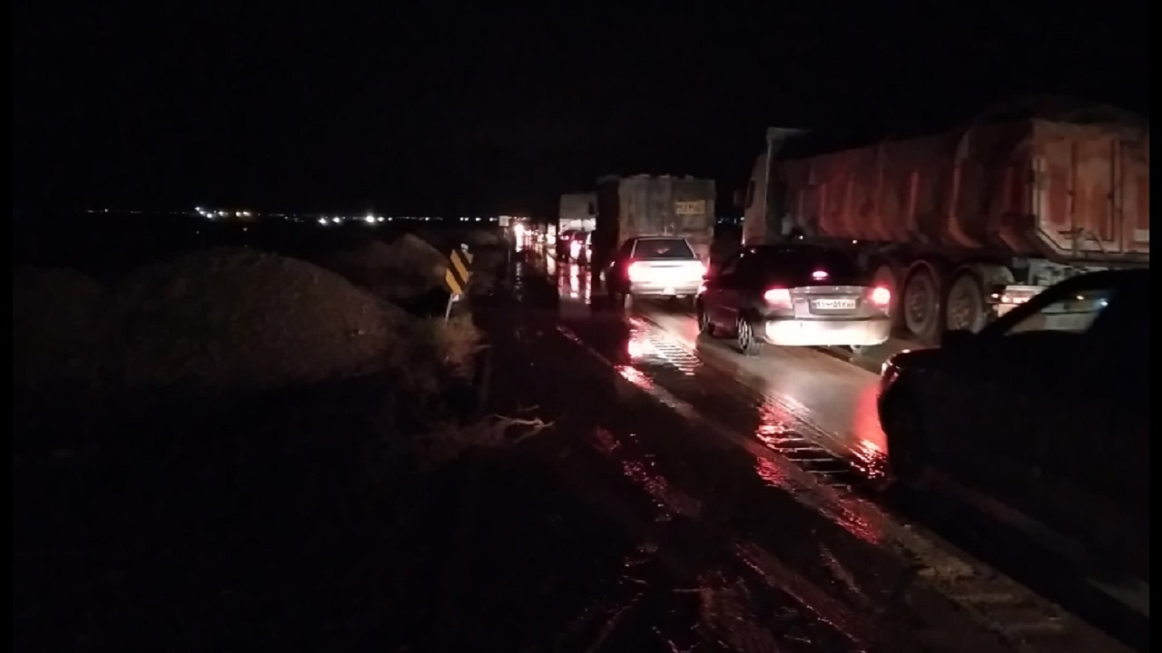 بازگشایی جاده سمنان - تهران در محدوده آرادان
