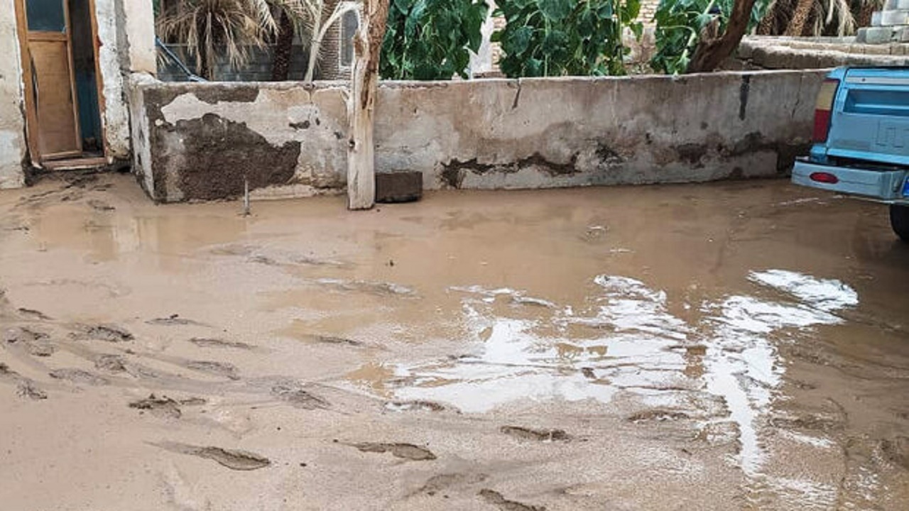 محور خور – جندق تا اطلاع ثانوی مسدود است