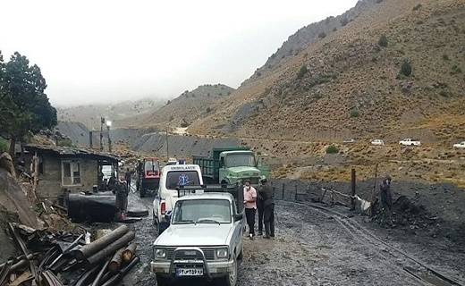 ۷۳ ساعت در دل زمین/ معدنکاران همچنان محبوس!/ تونل&zwnj;های جدید از سطح زمین حفر شد