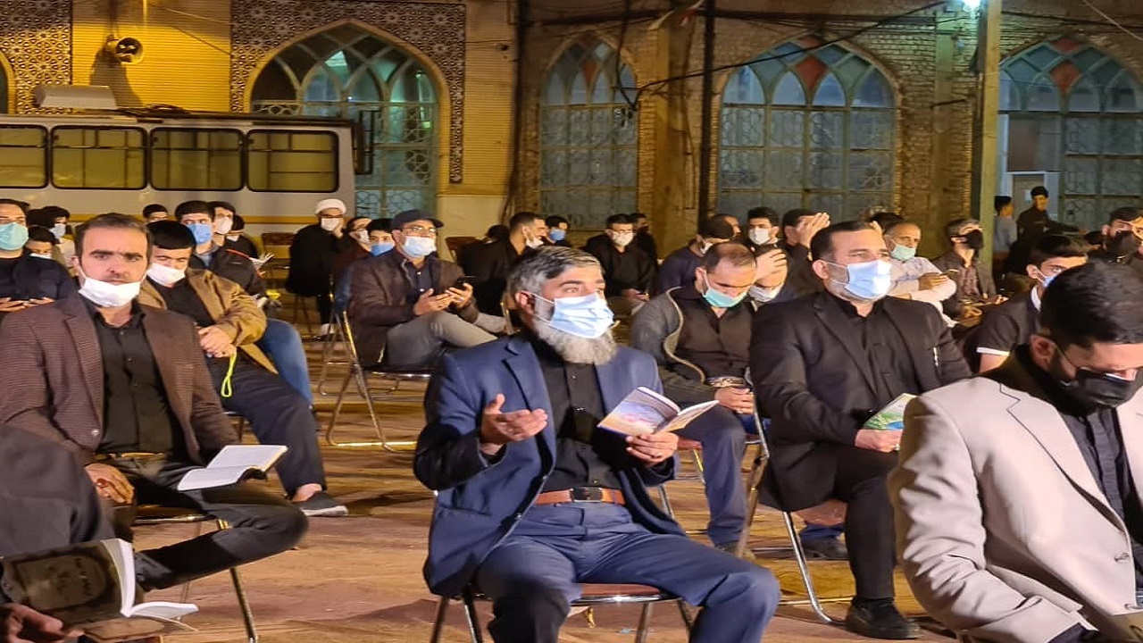 مراسم دومین شب از لیالی قدر در لرستان+تصاویر