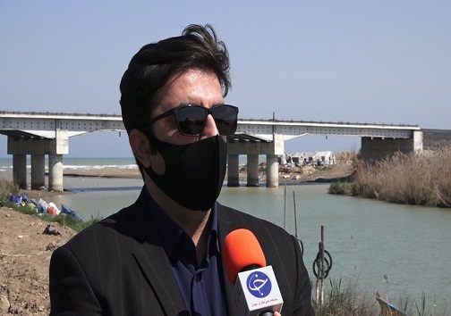 خون آشامی که با آن می توانید پول پارو کنید