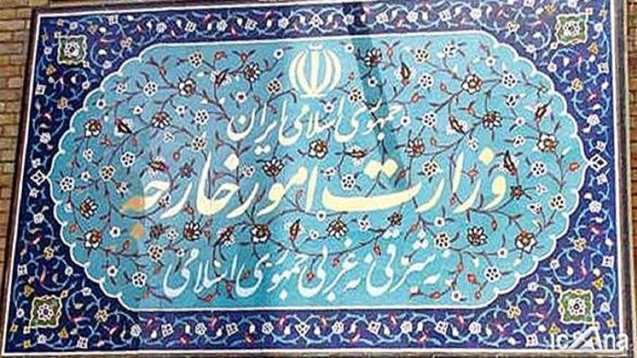 گروه‌های فکری و مشورتی خمیر مایه سیاست خارجی را فراهم می‌کنند