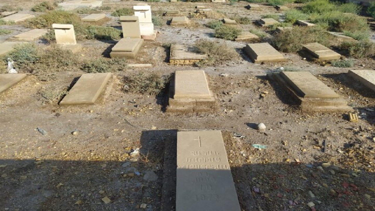 بازدید از آرامستان ارامنه آبادان و پایش مشکلات آن