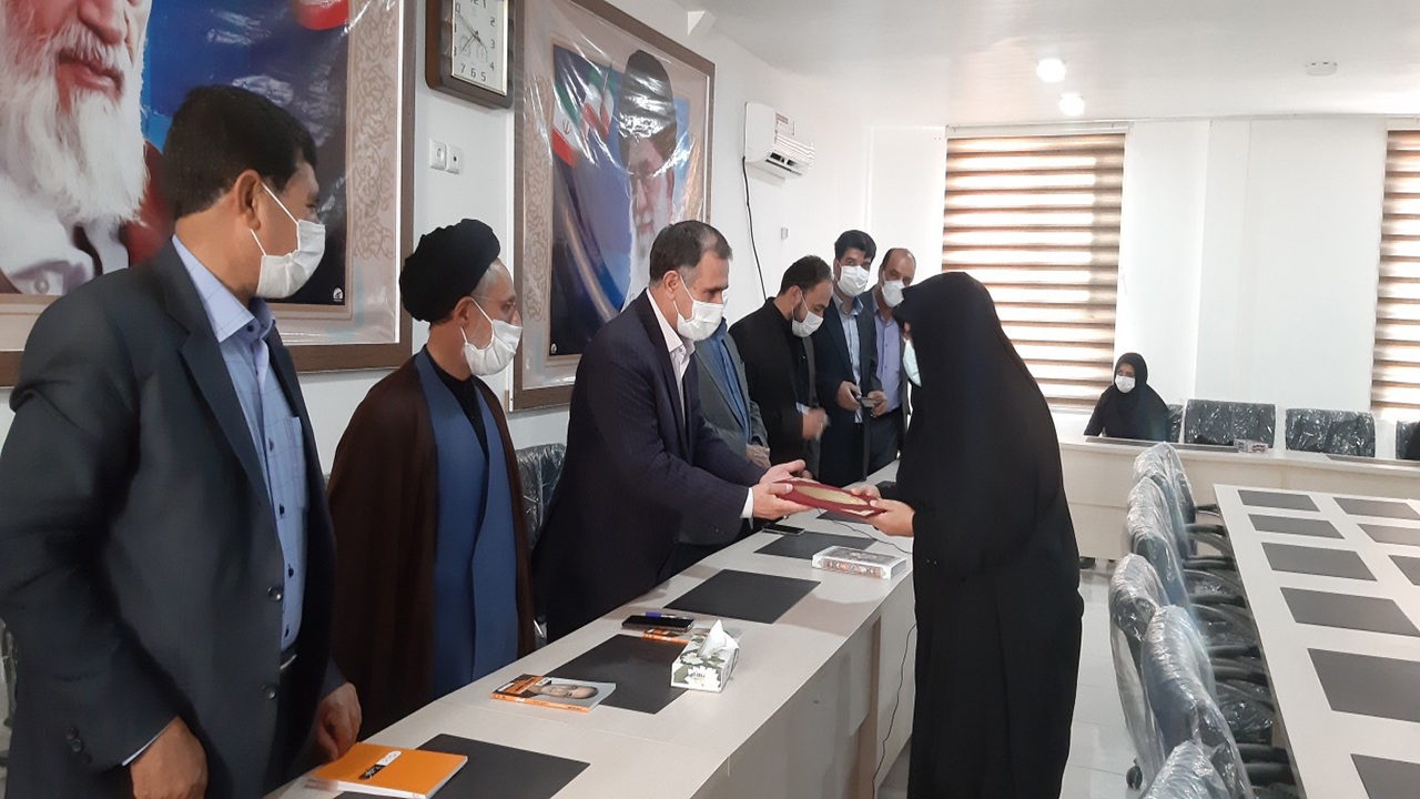 تلاش معلمان در ایام شیوع کرونا ستودنی است