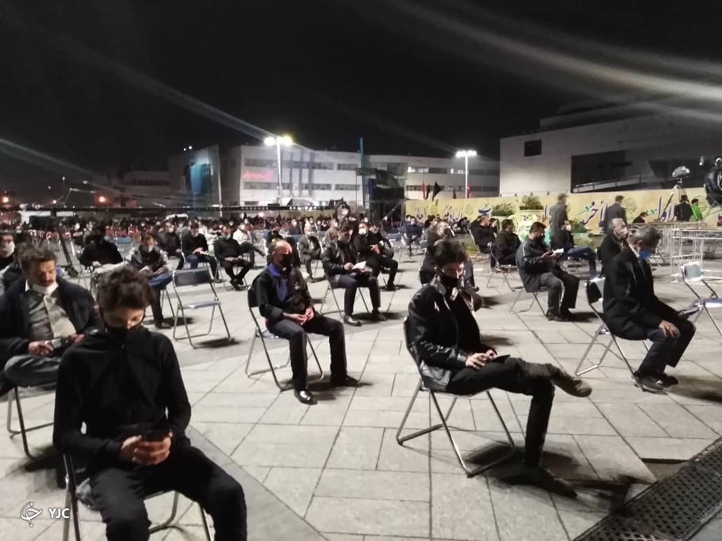 شب قدر در میدان شهدا مشهد 