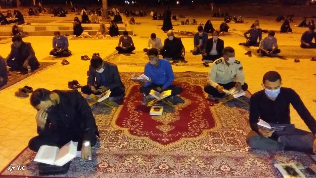 راز و نیاز ایلامیان در شب قدر + عکس