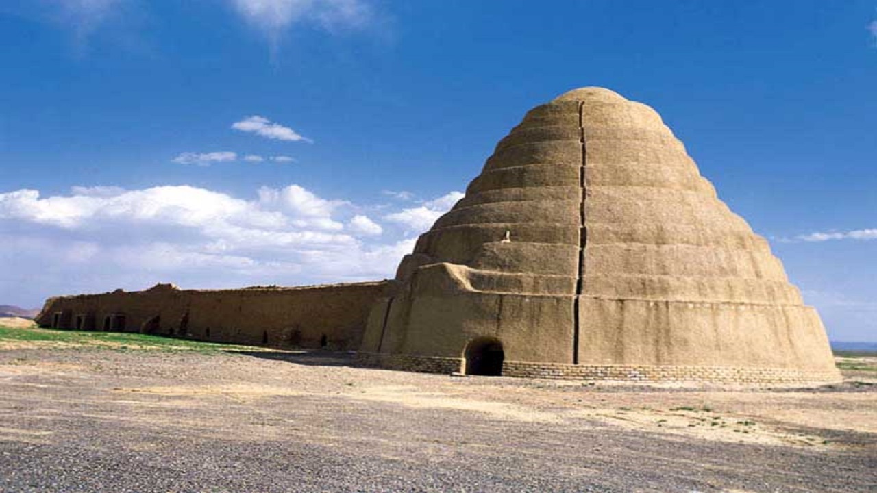 یخدان تاریخی کوثر گناباد