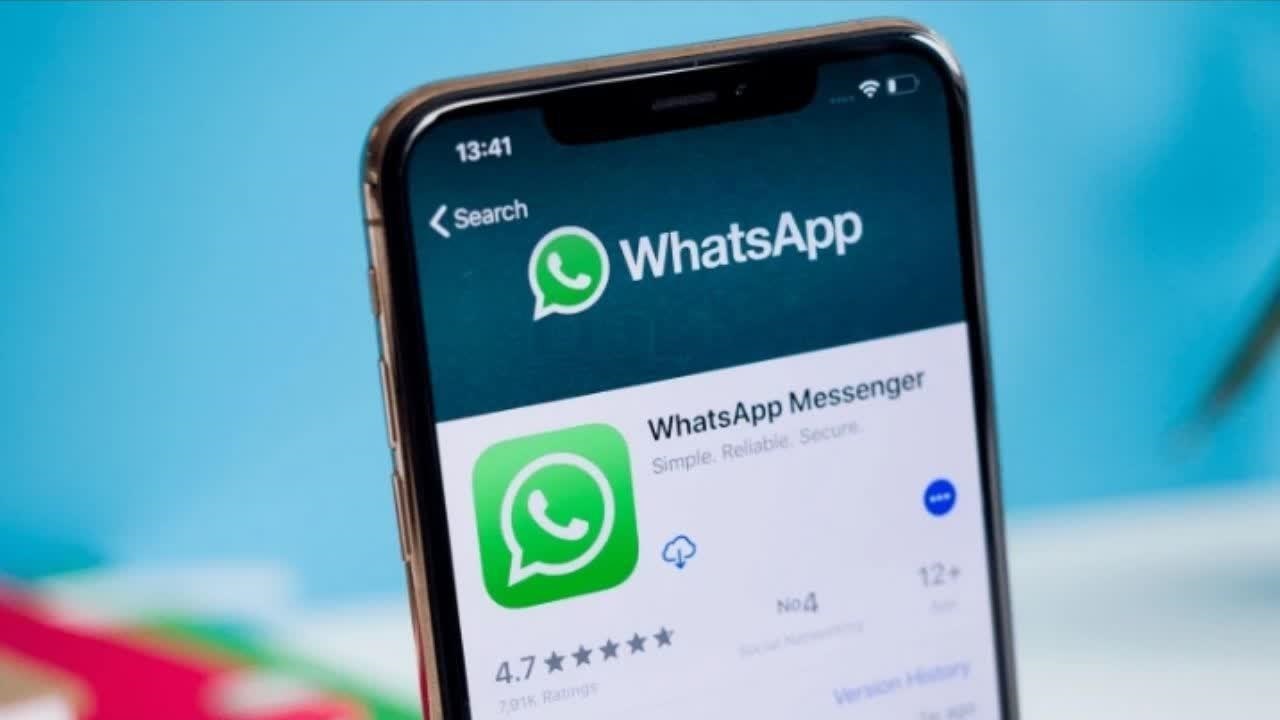 تلاش واتس اپ برای جستجو و استفاده آسان تر از استیکرها