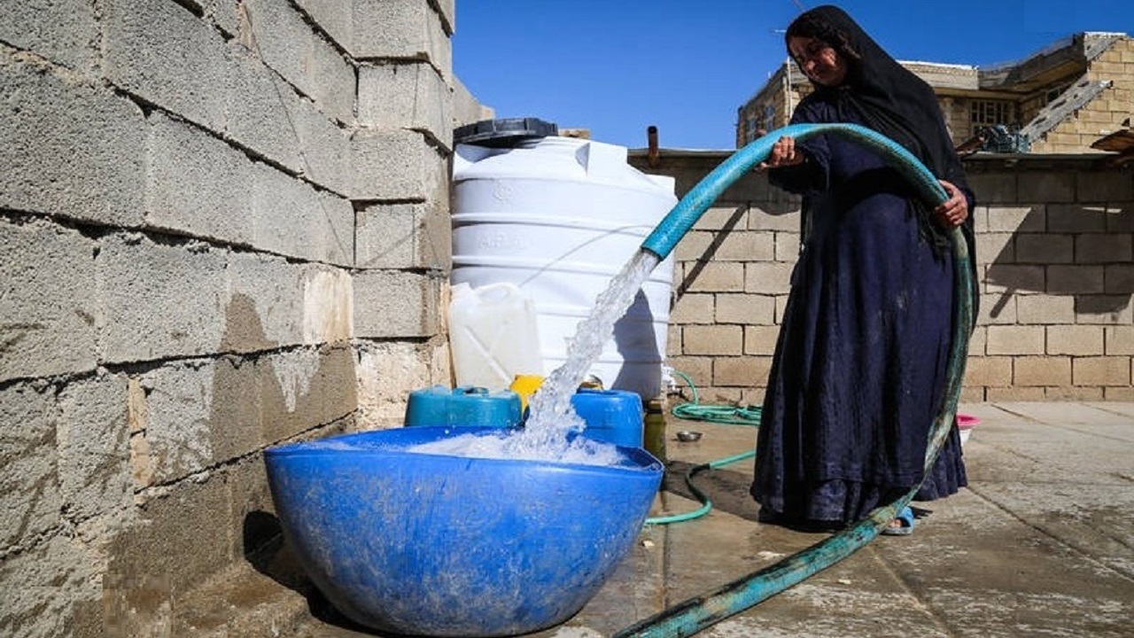 آبرسانی با تانکر راهکار کوتاه مدت برای رفع تنش‌های آبی دهدز است