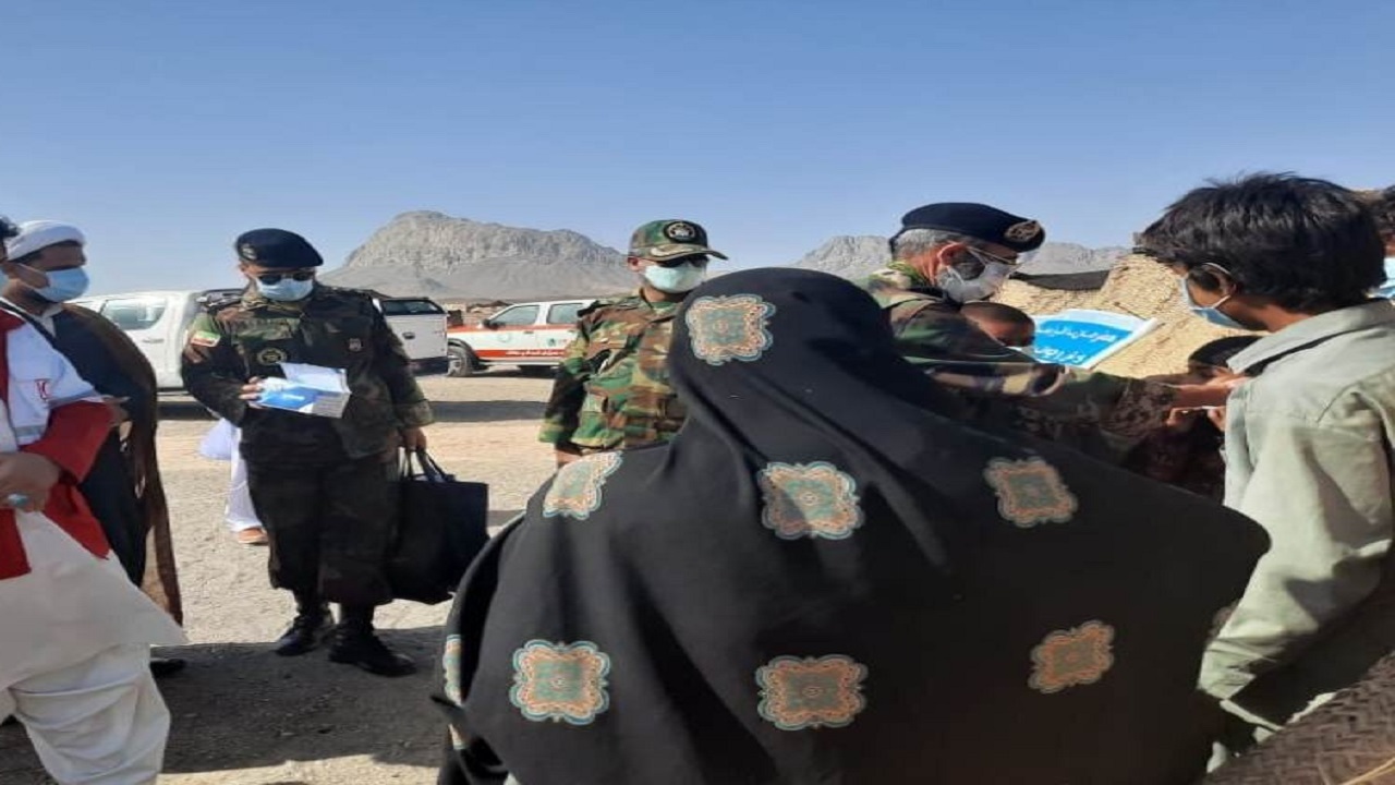 دومین کاروان سلامت هلال احمر به مناطق محروم خاش اعزام شد