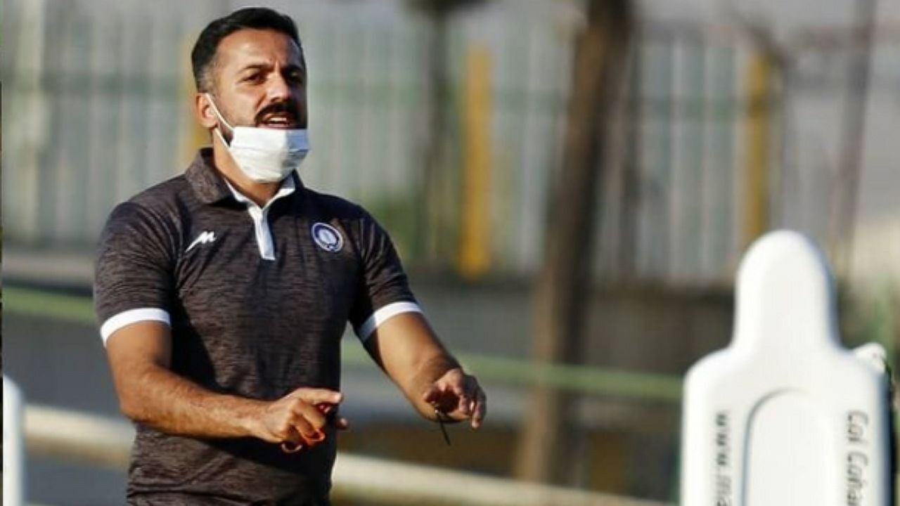 الهویی: بازیکنان فولاد نیمی از زمان نیمه دوم را تلف کردند