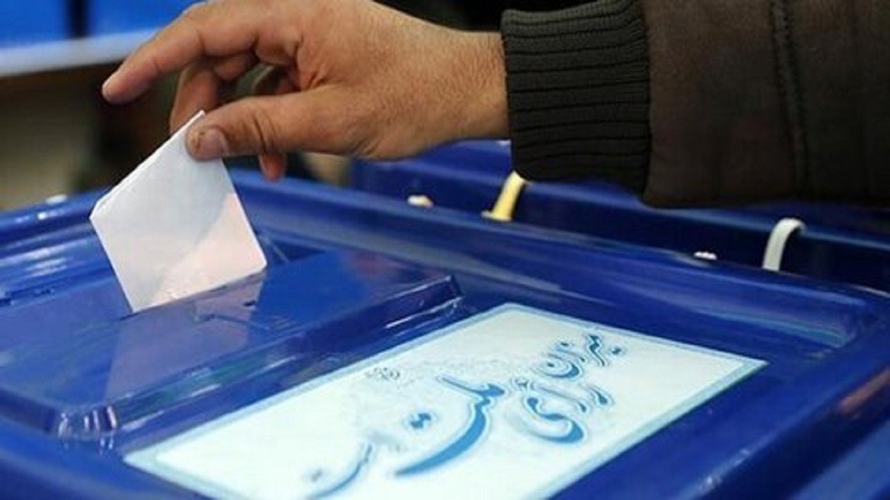 برگزاری نخستین کنفرانس ملی «تصمیم من و انتخابات» در دانشگاه ملایر