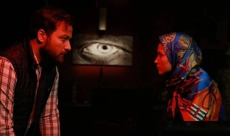 میرزایی: مردم از من می&zwnj;خواهند از پدر و مادر فوت شده&zwnj;شان برایشان خبر بیاورم! / حدس&zwnj;های مخاطبان اشتباه است و باید منتظر اتفاق جذاب&zwnj;تری باشند
