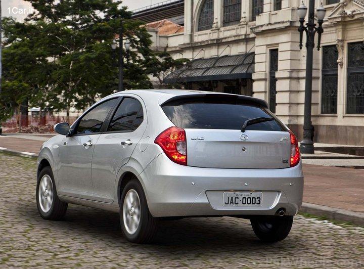 مقایسه جک J3 با چانگان CS35 + مشخصات فنی