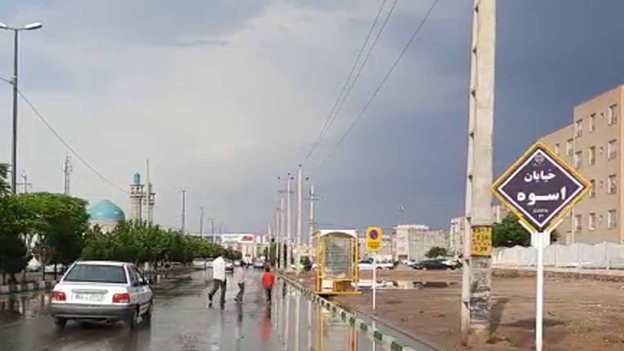 بارش باران بهاری در منطقه پردیسان + فیلم