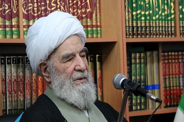 نماز&zwnj;های جمعه به اقامت یک آیت الله/آیت الله مهمان نواز یار دیرین انقلاب
