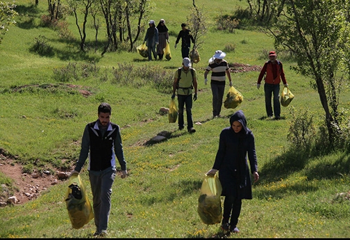 زمین میراث مشترک همه ی نسل هاست/زمین سرشار از سخاوت ،بخشش و آفرینش