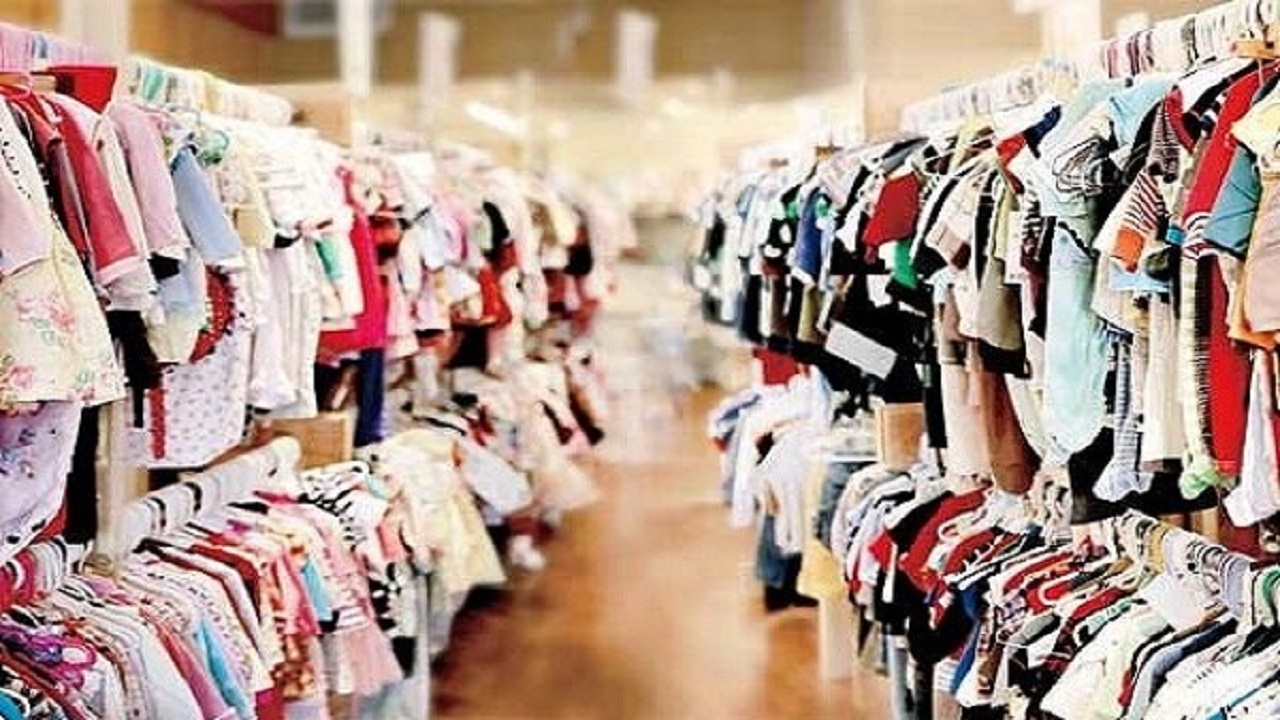 هایپر مارکت‌ها یا لباس‌فروشی‌ها، کدامیک بیشتر به کرونا دامن می‌زند؟