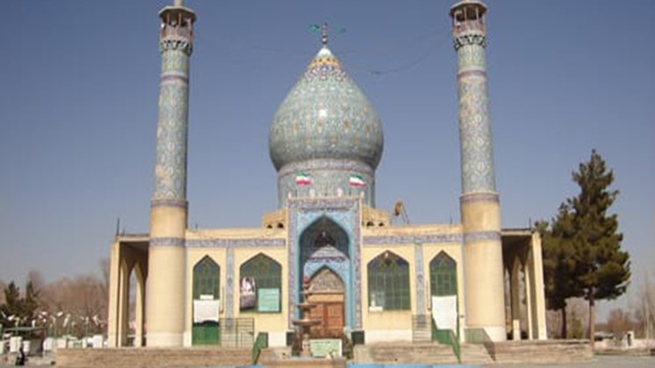 امامزادگان احمد و جعفر(ع) بقعه‌ای متبرک در آباده
