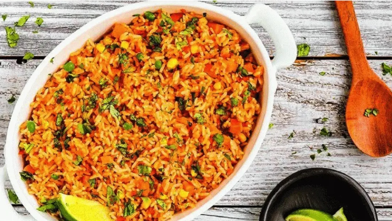 آموزش آشپزی؛ از کباب فنلاندی و خوراک سلطان تا دسر مگنولیا با طعم توت فرنگی و وانیل + تصاویر