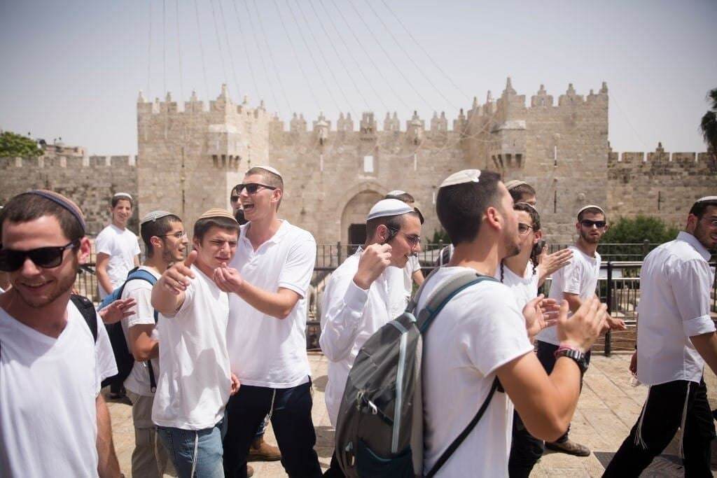 درگیری&zwnj;های شدید صهیونیست&zwnj;ها با فلسطینیان در مسجدالاقصی+ تصاویر و فیلم