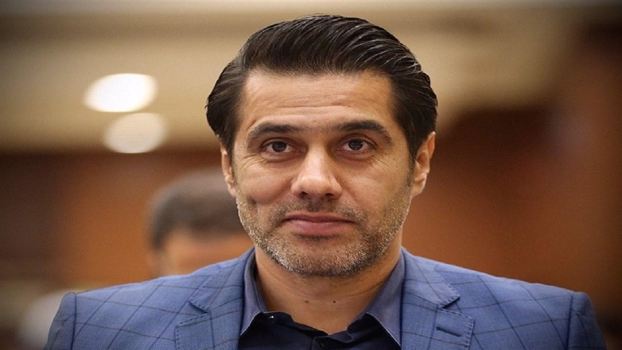 پیروانی: این که برخی اتفاقات و حواشی را حاشا می‌کنند، درست نیست