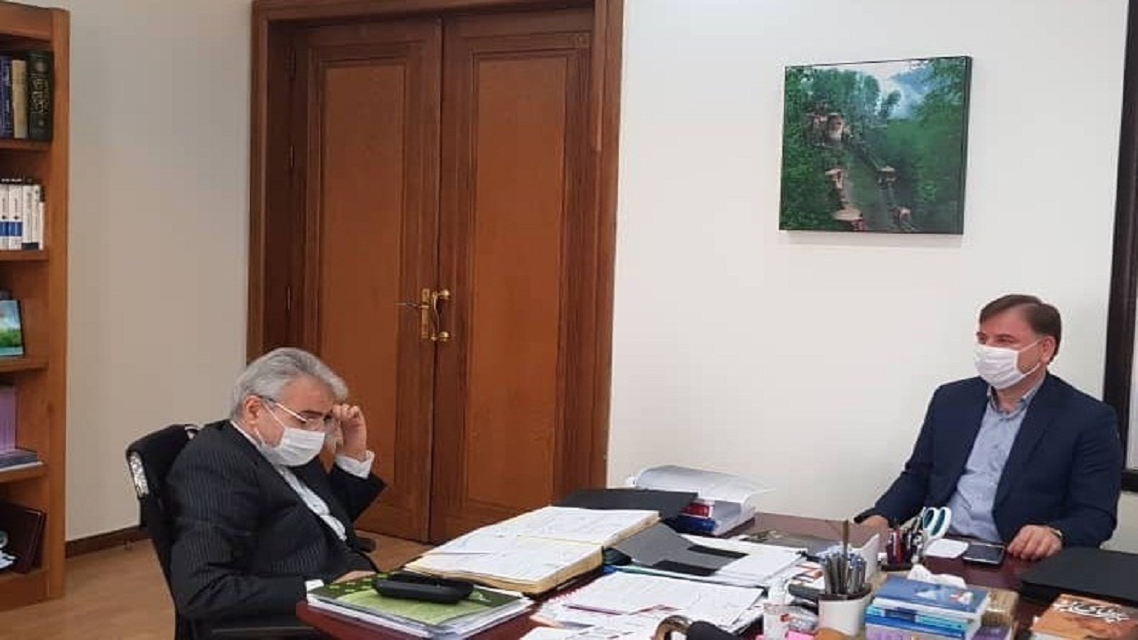 رئیس سازمان برنامه و بودجه دستور پرداخت تنخواه برای اجرای طرح‌های اولیه تأمین آب کشاورزی و آشامیدنی گیلان را صادر کرد