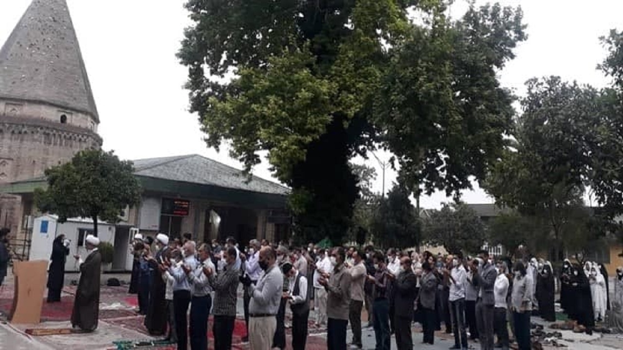 اقامه نماز عید فطر در امامزادگان مازندران