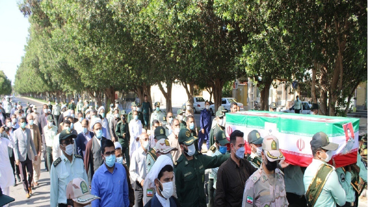 پیکر شهید نیروی انتظامی در چابهار تشییع شد