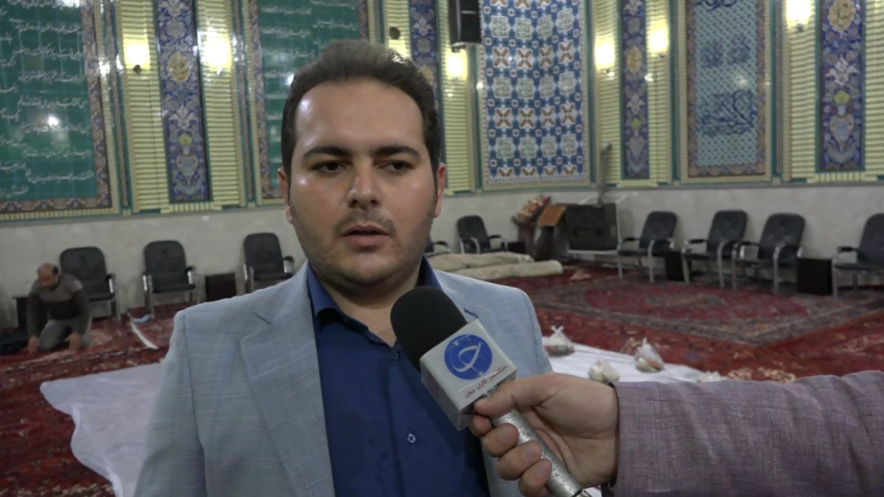 توزیع بسته‌های غذایی توسط خیر جوان اردبیلی