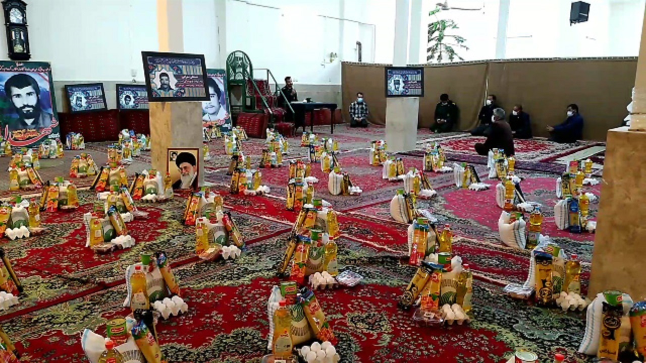 توزیع ۱۱۰ بسته معیشتی بین نیازمندان در همدان + فیلم و تصاویر