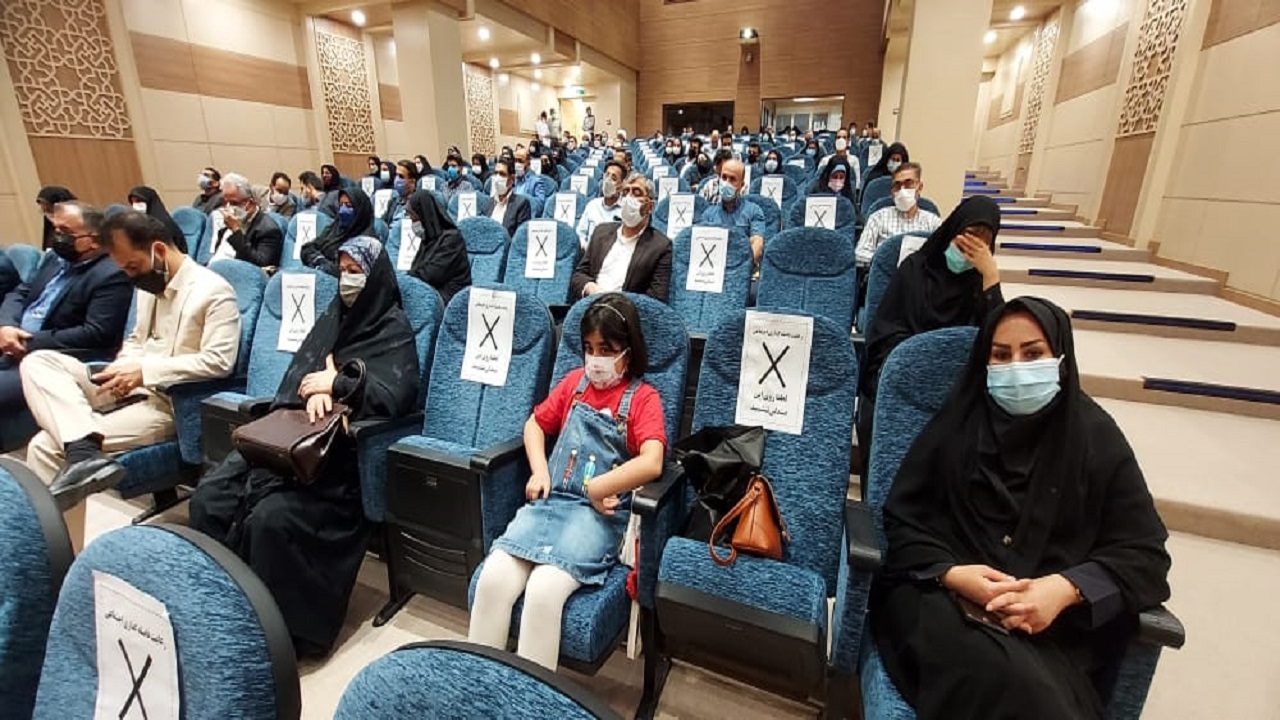 تجلیل از معلمان و مدیران نمونه منطقه آزاد اروند